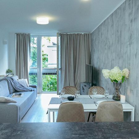 Chlodna 11 - 6 Os Apartament - Better Rental Warsaw Ngoại thất bức ảnh